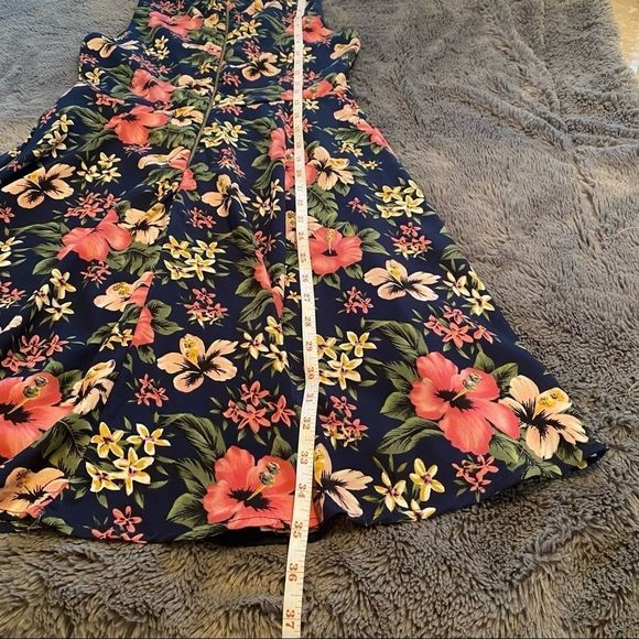 Jella Couture Floral dress - Picture 6 of 9